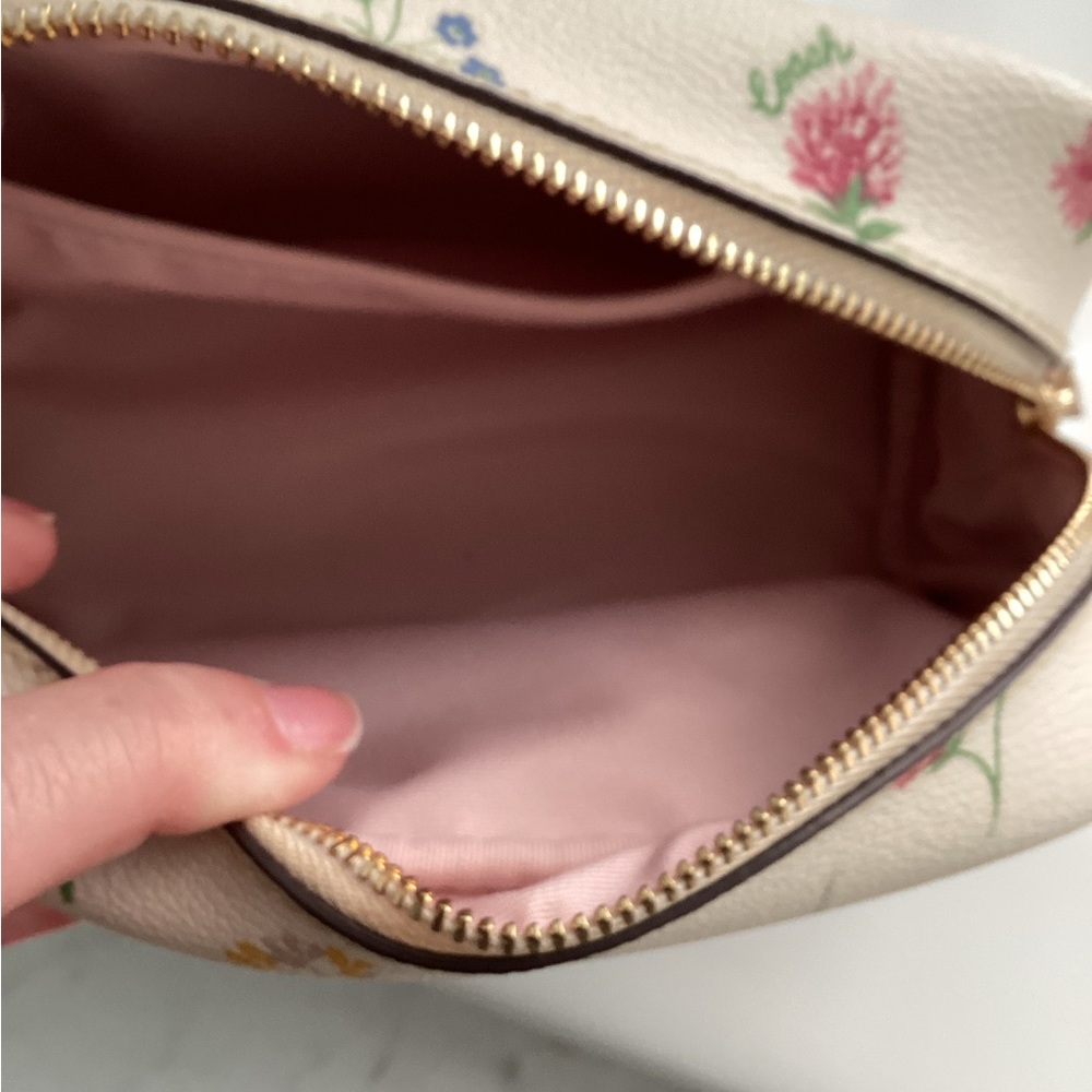 Coach Cream Floral Cosmetic Bag with Multicolor Flower Print - Picture 2 of 2